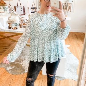 Peach Love California Boutique leopard babydoll long sleeve top